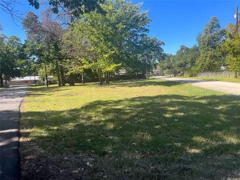 1125 Kingsway, Tool, TX 75143