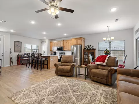 Living - 905 Sam St, Springtown, TX 76082 photo 4 of 5