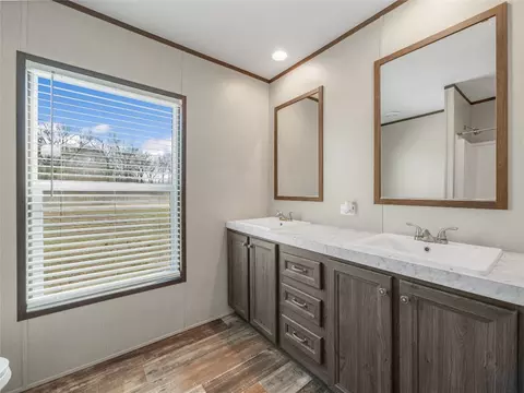 5814 County Road 1091, Celeste, TX 75423 photo 9