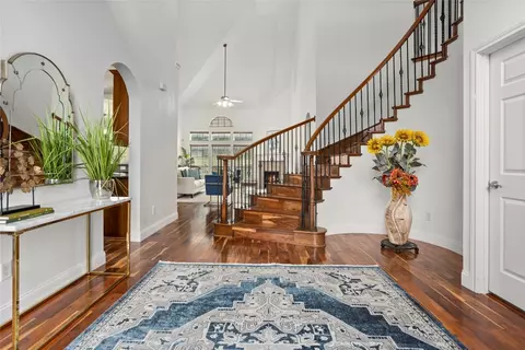 5000 Pallas Ct, Fort Worth, TX 76123