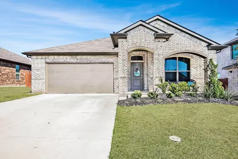 1217 Dublin Dr, Cleburne, TX 76033