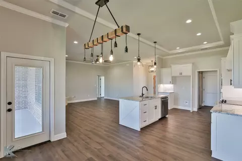 214 Beechcraft Rd, Abilene, TX 79602 photo 12