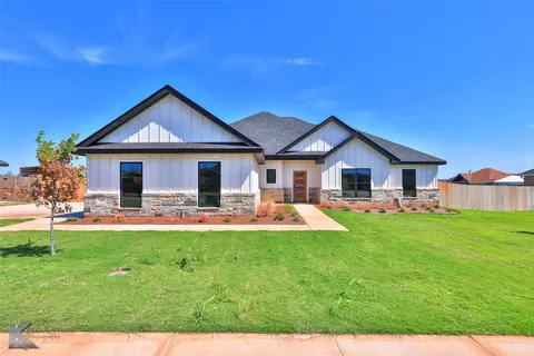 214 Beechcraft Rd, Abilene, TX 79602