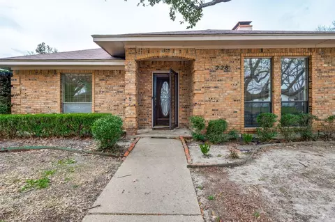 228 Simmons, Coppell, TX 75019