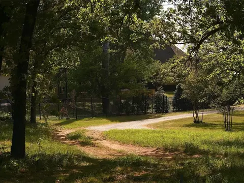 2561 N White Chapel Blvd, Southlake, TX 76092
