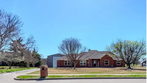 811 Oakbrook Dr, Wylie, TX 75098