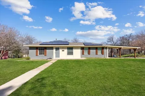 707 Millican Dr, Lewisville, TX 75057