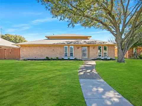 13414 Hedgeapple Dr, Dallas, TX 75243