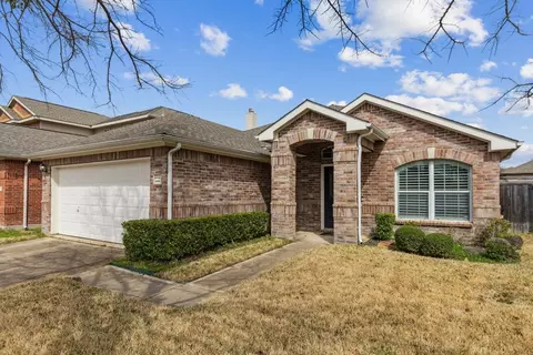 1011 Shackelford Ln, Forney, TX 75126