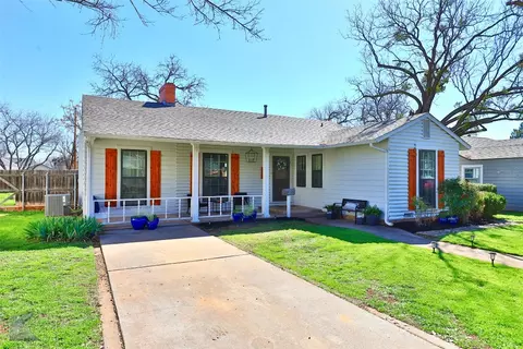 925 Albany St, Abilene, TX 79605