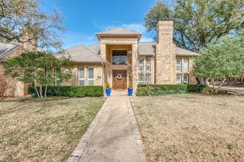 19 Grovenor Ct, Dallas, TX 75225