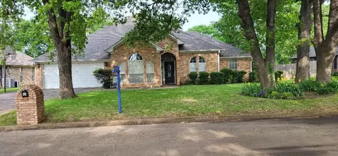 131 Stonebriar Dr, Sulphur Springs, TX 75482