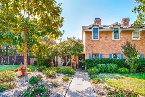 10447 Barrywood, Dallas, TX 75230