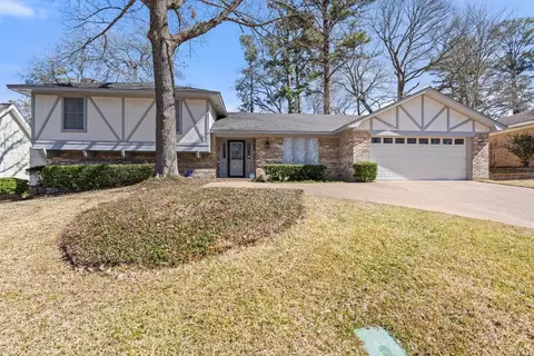 4516 Dundee Dr, Tyler, TX 75703