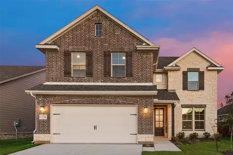 1316 San Marcus Dr, Springtown, TX 76082