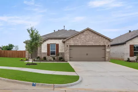 403 Choctaw Dr, Cleburne, TX 76033