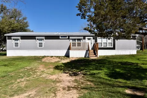 201 Rock Creek Rd #59, Graford, TX 76449