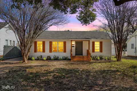 4353 Clingman Dr, Shreveport, LA 71105