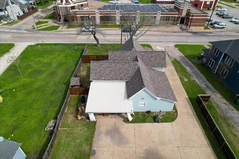 View/Area - 306 E 5th St, Ferris, TX 75125 photo 3 of 5