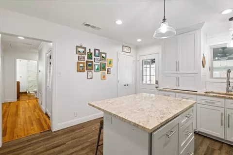Entry Way - 306 E 5th St, Ferris, TX 75125 photo 1 of 1
