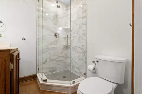 Bath - 306 E 5th St, Ferris, TX 75125 photo 1 of 5