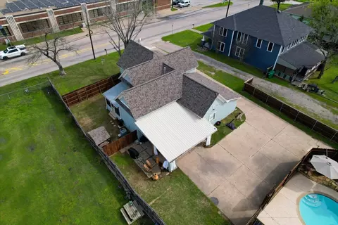 View/Area - 306 E 5th St, Ferris, TX 75125 photo 4 of 5