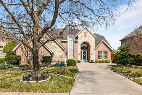 3584 Twelve Oaks Ln, Grapevine, TX 76051