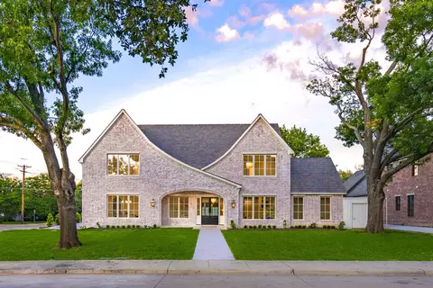 10322 Gooding Dr, Dallas, TX 75229