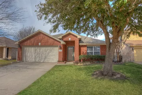 4640 Cool Ridge Ct, Fort Worth, TX 76133