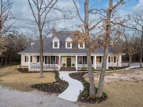 252 County Road 2262, Valley View, TX 76272