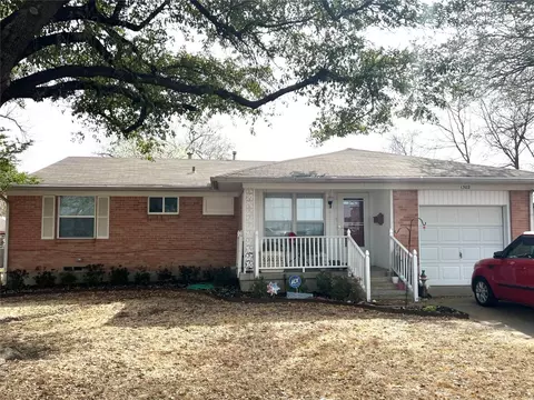 1302 Lewis Dr, Garland, TX 75041