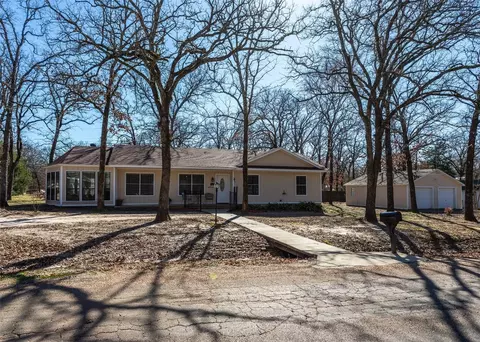 109 Shady Grv, Gun Barrel City, TX 75156