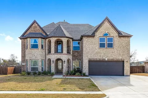 374 Llano Dr, Forney, TX 75126