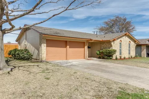 4023 Topaz Dr, Mesquite, TX 75150