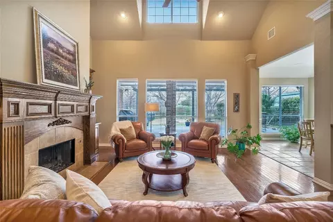 Living - 3414 Toler Rd, Rowlett, TX 75089 photo 1 of 4