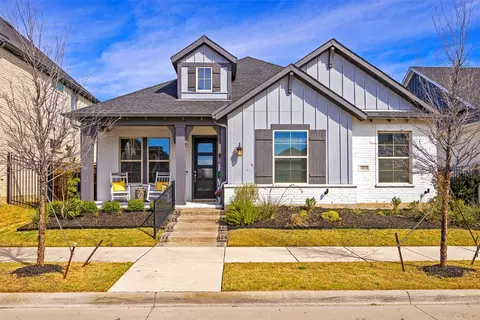 1819 Skylark View Ln, Arlington, TX 76005