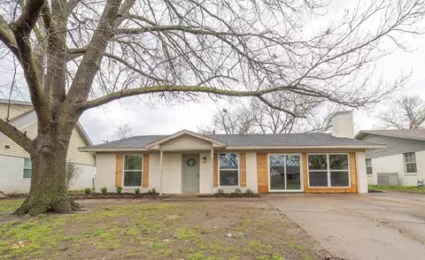 3413 Sunnydale Ln, Denton, TX 76209