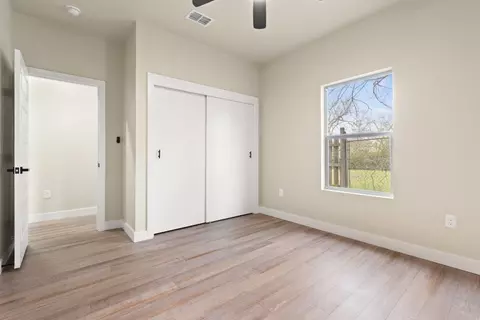 Bedroom - 622 E Chambers St, Cleburne, TX 76031 photo 1 of 2