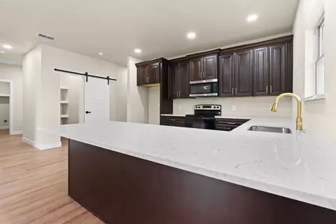 Kitchen - 622 E Chambers St, Cleburne, TX 76031 photo 4 of 5