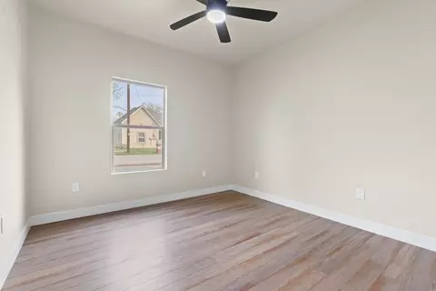 Other - 622 E Chambers St, Cleburne, TX 76031 photo 8 of 10
