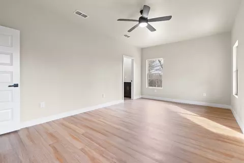 Other - 622 E Chambers St, Cleburne, TX 76031 photo 10 of 10