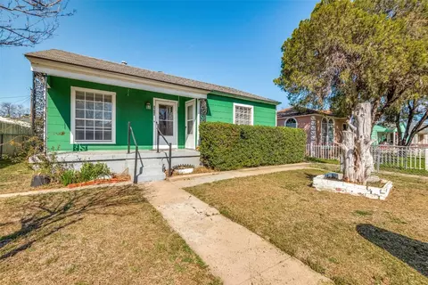2615 Sharon St, Dallas, TX 75211
