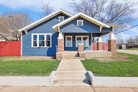 1133 E Pulaski St, Fort Worth, TX 76104