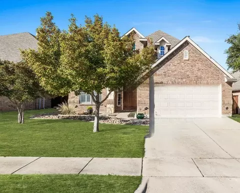 205 Park Haven Blvd, Euless, TX 76039