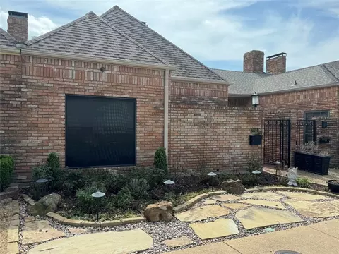 7051 Regalview Cir, Dallas, TX 75248