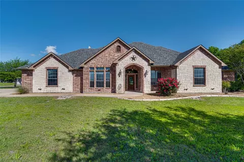 1216 West Rd, Waxahachie, TX 75165