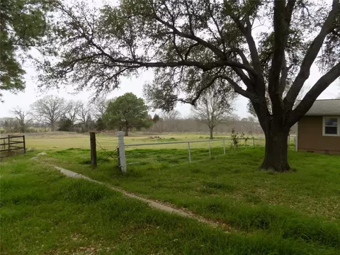 View/Area - 126 Smith St, Eustace, TX 75124 photo 3 of 3