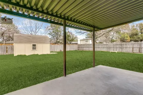 Exterior - 200 E Pleasantview Dr, Hurst, TX 76054 photo 2 of 3