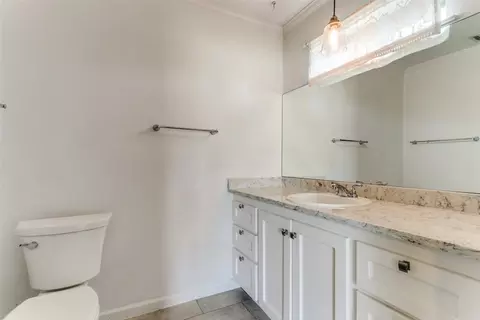 Bath - 200 E Pleasantview Dr, Hurst, TX 76054 photo 3 of 4