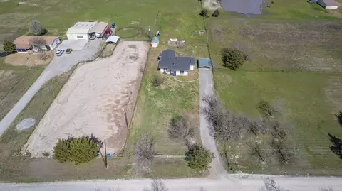 View/Area - 1090 Coffey Ln, Celeste, TX 75423 photo 3 of 6